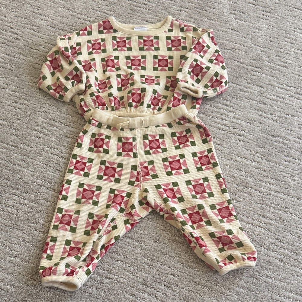 Hanna Andersson quilted set